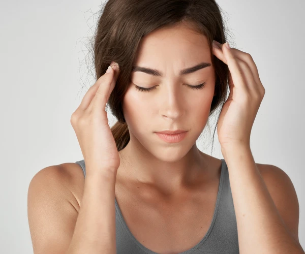 migra&ntilde;a con aura